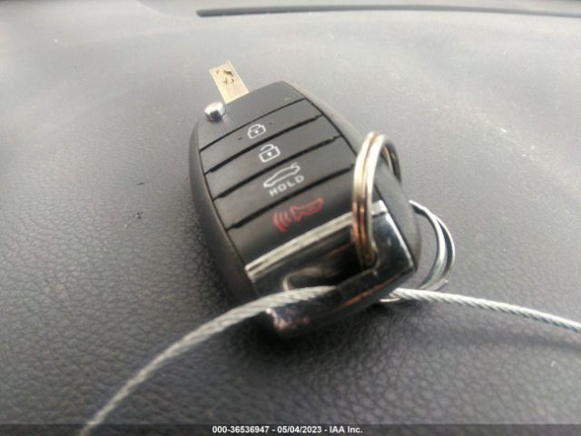 3KPA24AD8ME402899 KIA RIO S