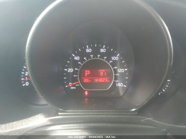 KNDJN2A27G7282026 KIA Soul Base