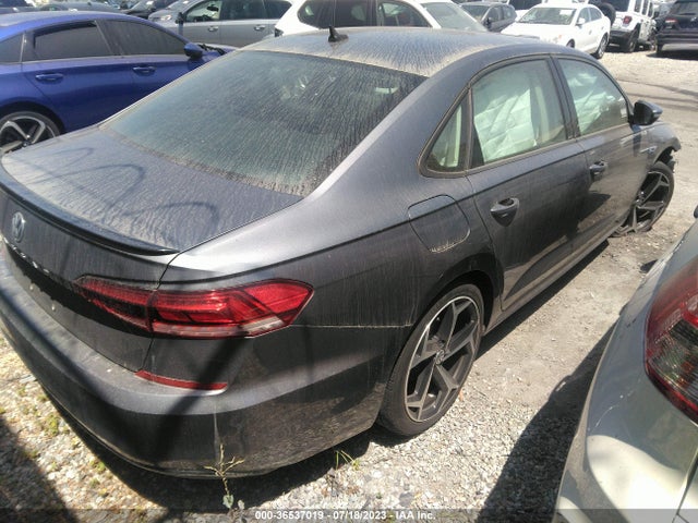1VWMA7A37LC025039 Volkswagen Passat 2.0t R-line