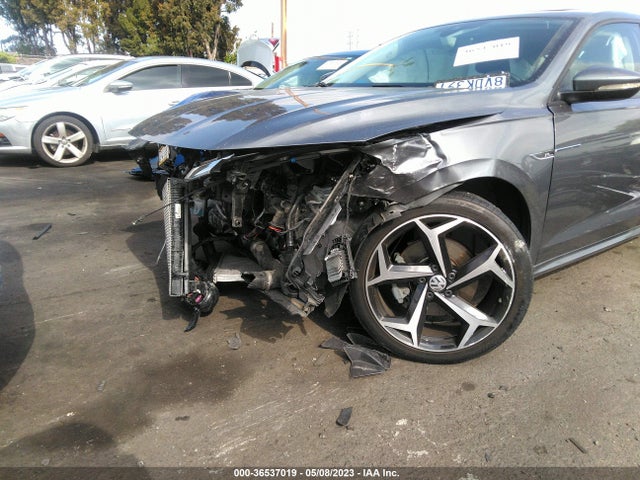 1VWMA7A37LC025039 Volkswagen Passat 2.0t R-line