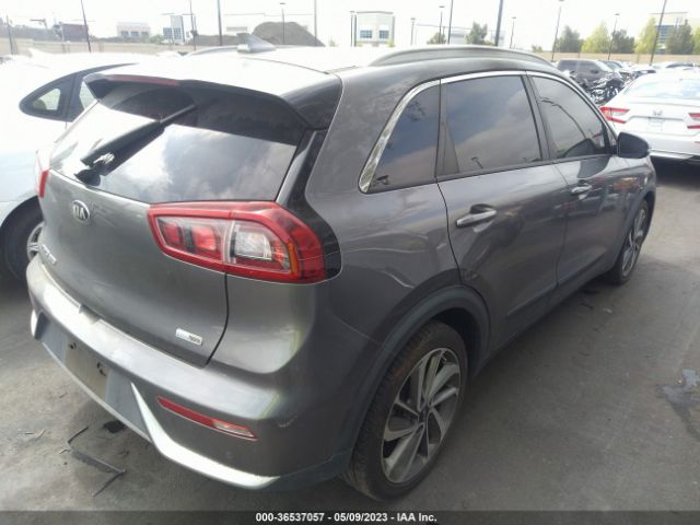 KNDCE3LC7H5047000 KIA Niro Touring