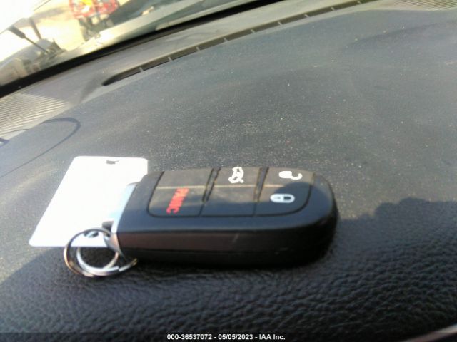 2C3CDZAG1FH811512 Dodge Challenger Sxt