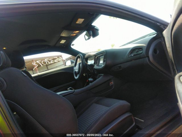 2C3CDZAG1FH811512 Dodge Challenger Sxt
