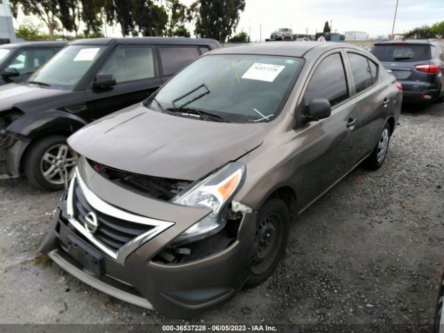 3N1CN7AP7FL923531 Nissan Versa S Plus