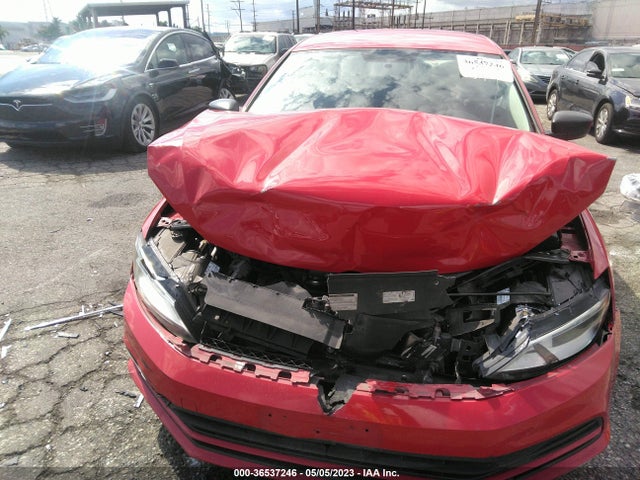 3VWD17AJ6FM265247 Volkswagen Jetta Sedan 1.8t Se
