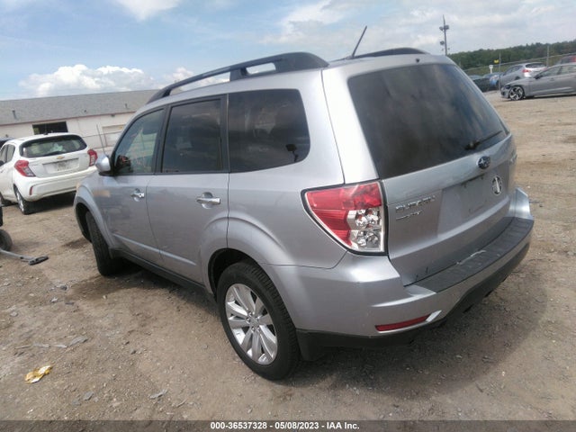 2013 SUBARU FORESTER 2.5X PREMIUM VIN: JF2SHADC8DH431691