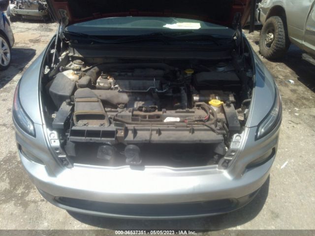 1C4PJLCB1EW172021 Jeep Cherokee Latitude