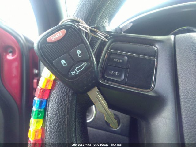 1C3CCBAB3EN213295 Chrysler 200 LX