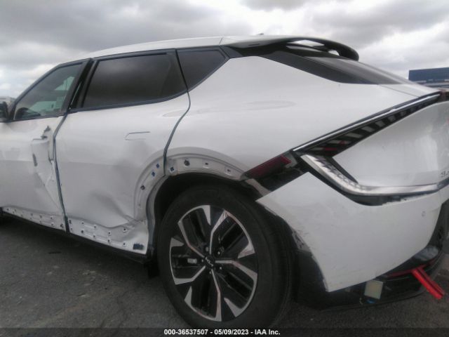 KNDC34LA6N5080446 KIA Ev6 Wind