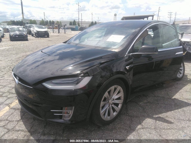 Tesla Model X Long Range 2020 5YJXCDE21LF260775 Image 2
