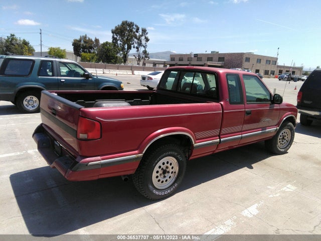 1995 CHEVROLET S TRUCK S10 VIN: 1GCDT19Z4S8138905