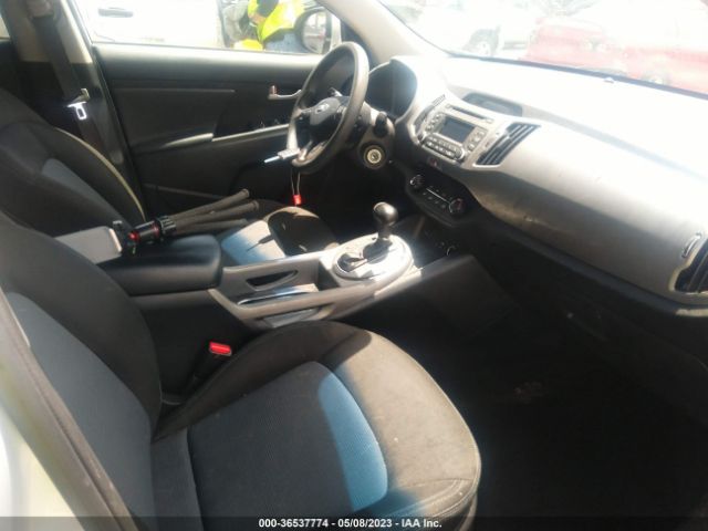 KNDPB3AC6F7718672 KIA Sportage Lx