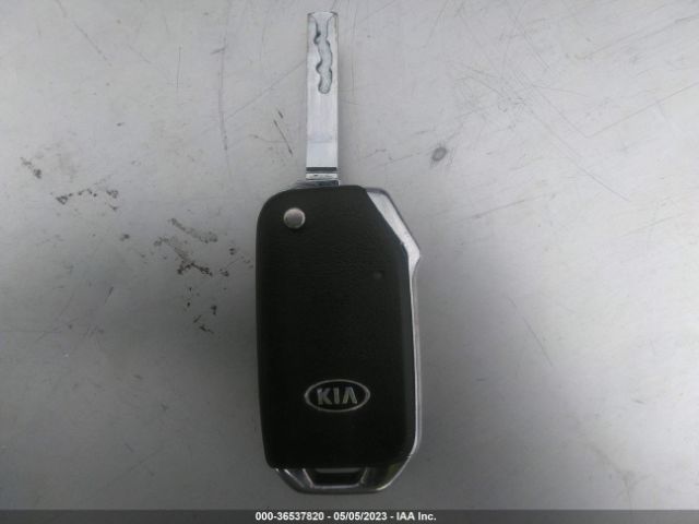 3KPF24AD9KE036972 KIA Forte Lxs