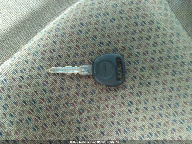 2001 CHEVROLET SILVERADO 1500 LS VIN: 1GCEK19V41Z159850
