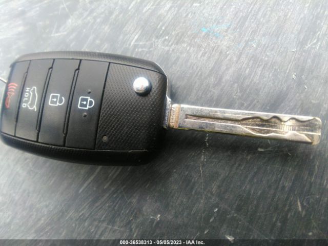 KNDJN2A25K7699847 KIA Soul Base