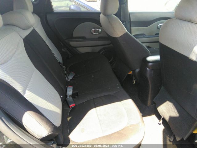 KNDJN2A27G7312447 KIA Soul Base