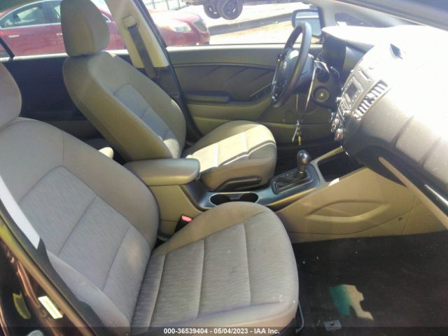KNAFK4A64F5391757 KIA FORTE LX