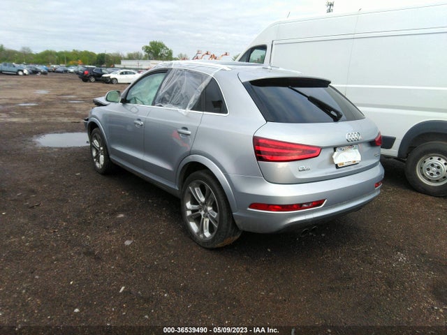 WA1GFCFS5FR006382 Audi Q3 2.0t Prestige