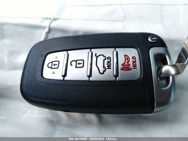 Продажа на аукционе авто 2013 Hyundai Veloster Turbo W/blue Int, vin: KMHTC6AE9DU097632, номер лота: 36539688