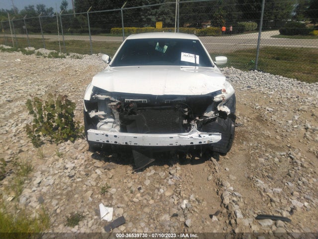 2C3CCAGG6GH304845 Chrysler 300 300s