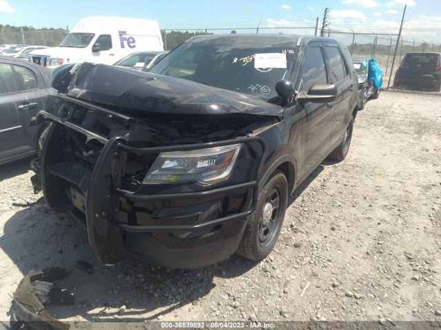 Ford POLICE INTERCEPTOR 2017 1FM5K8AR0HGB08029 Image 2