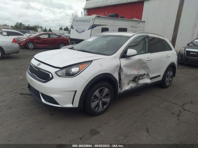 KNDCB3LC1K5305706 KIA NIRO LX
