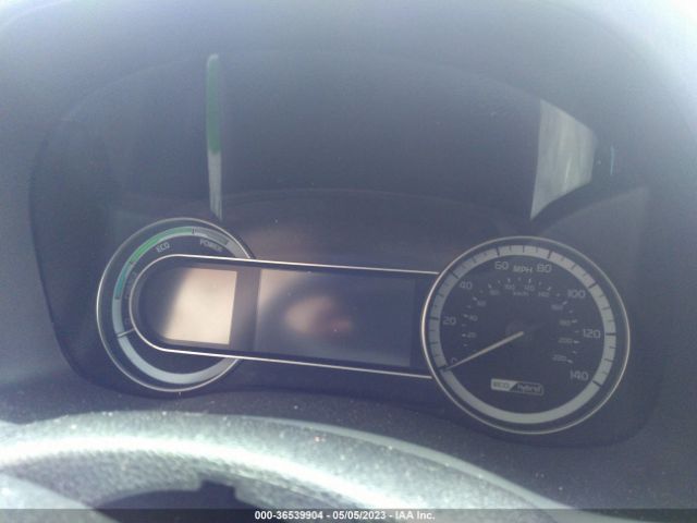 KNDCB3LC1K5305706 KIA NIRO LX