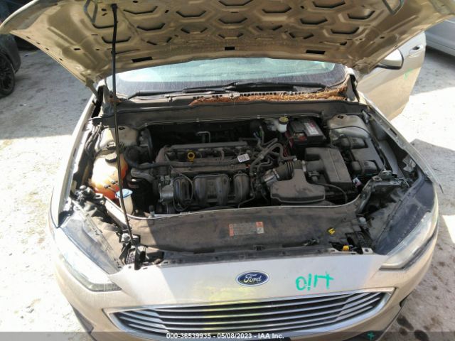 3FA6P0G79KR103256 Ford FUSION S