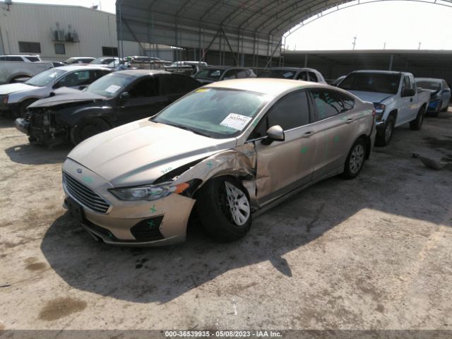 3FA6P0G79KR103256 Ford FUSION S