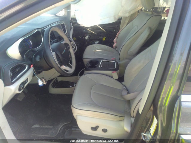 2C4RC1N72JR105298 Chrysler Pacifica Hybrid Limited