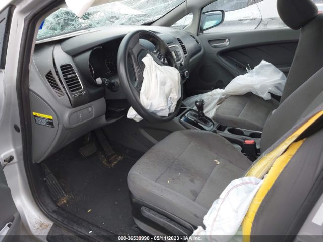 3KPFK4A71JE234258 KIA FORTE LX