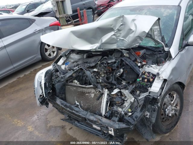 3KPFK4A71JE234258 KIA FORTE LX
