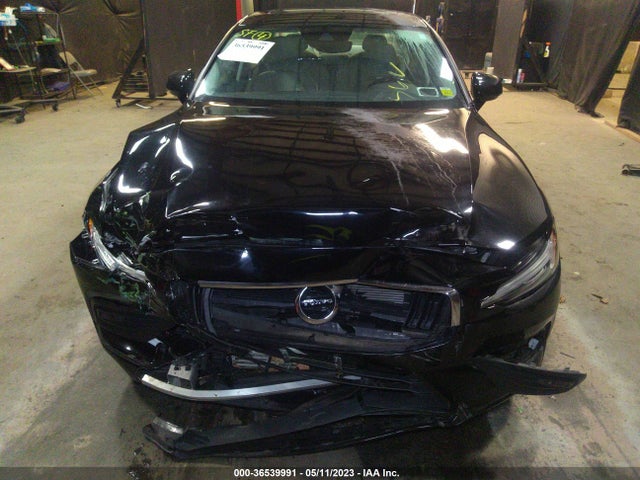 2019 Volvo S60, VIN: 7JR102FK8KG007153