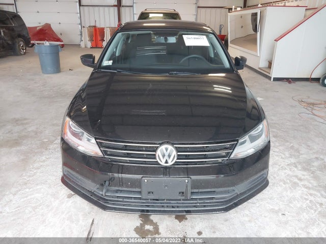3VWD17AJ5FM407376 Volkswagen Jetta Sedan 1.8t Se