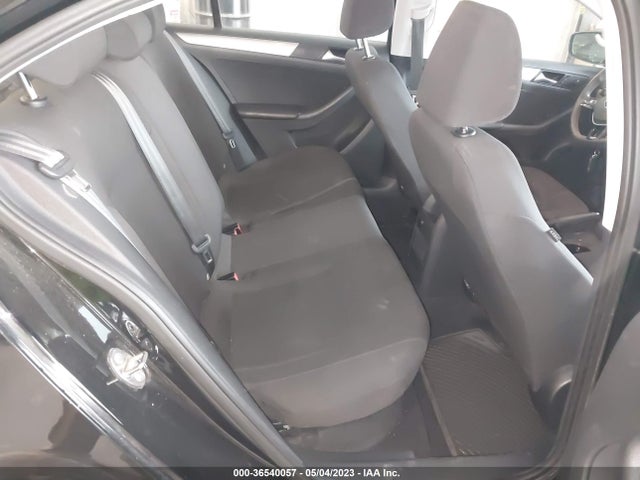 3VWD17AJ5FM407376 Volkswagen Jetta Sedan 1.8t Se