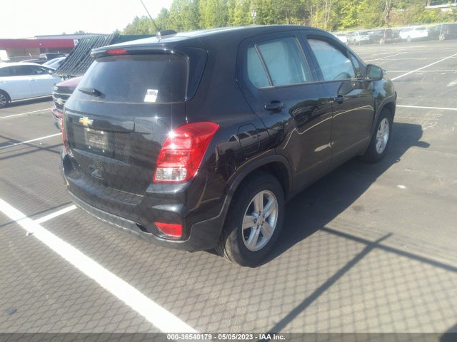 Chevrolet TRAX LS 2020 KL7CJKSBXLB087643 Image 4
