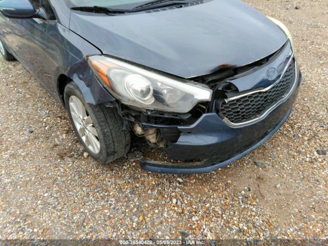 KNAFX4A82E5100738 KIA FORTE EX
