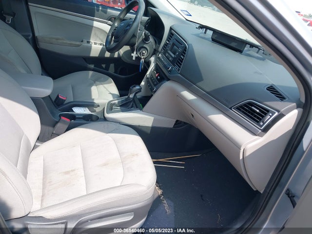 Hyundai ELANTRA SE 2017 5NPD74LF9HH168089 Image 6