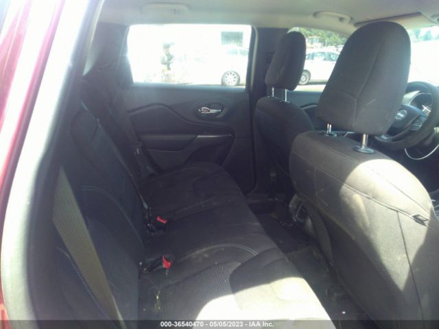 1C4PJLCB5KD128515 Jeep Cherokee Latitude