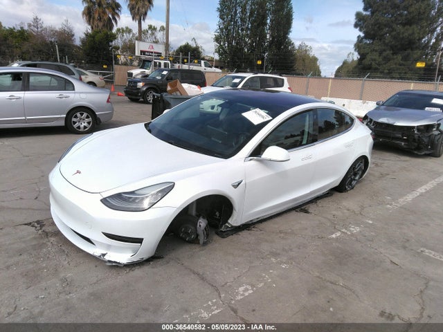 Tesla Model 3 Range Battery 2018 5YJ3E1EA0JF009094 Image 2