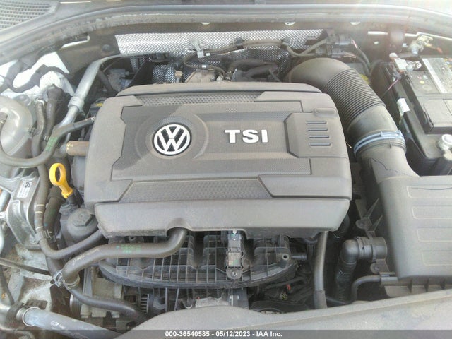 3VW6T7BU4KM257640 Volkswagen Jetta Gli S