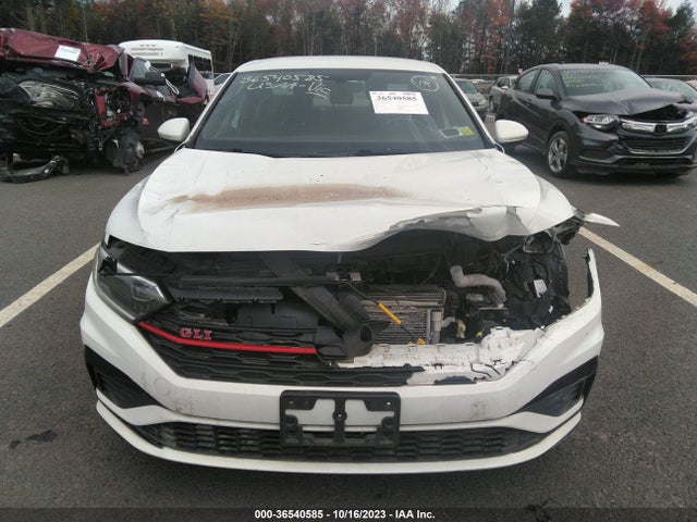 3VW6T7BU4KM257640 Volkswagen Jetta Gli S