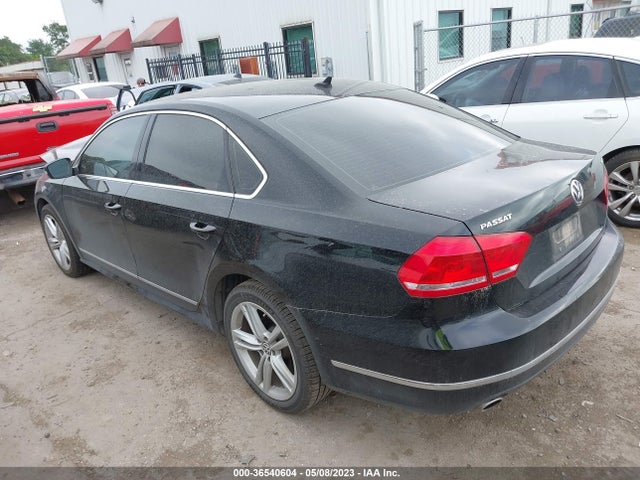 1VWCV7A33FC042330 Volkswagen Passat 2.0l Tdi Sel Premium