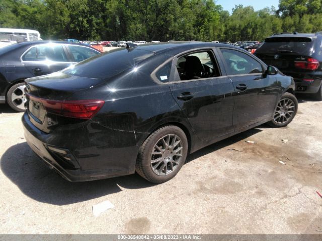 3KPF24AD2KE100379 KIA Forte Lxs