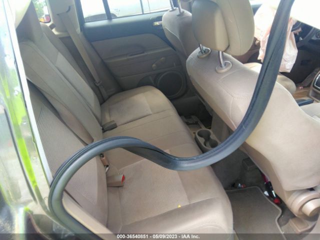 1C4NJCBA9GD815195 Jeep Compass Sport