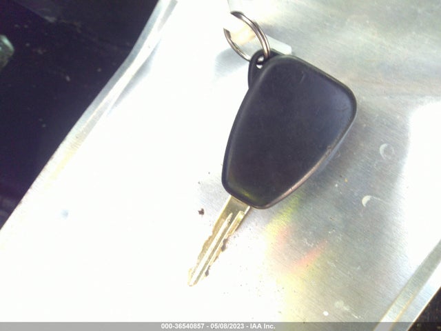 2013 DODGE AVENGER SE V6 VIN: 1C3CDZAG8DN717230
