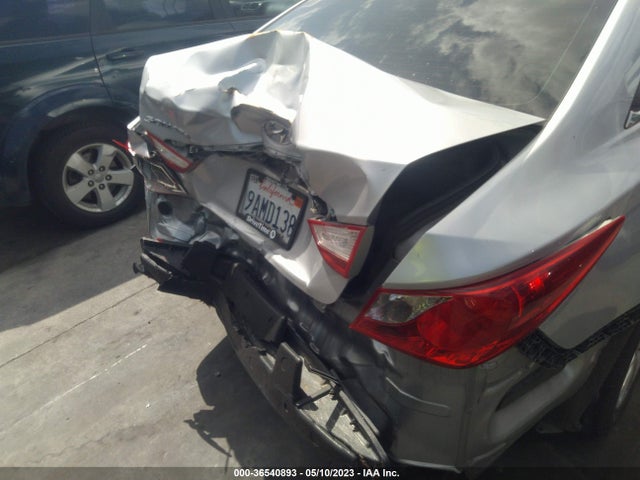 2013 HYUNDAI SONATA GLS PZEV VIN: 5NPEB4AC0DH679289