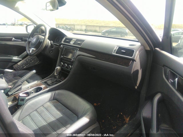 1VWCN7A37EC098804 Volkswagen Passat Tdi Sel Premium