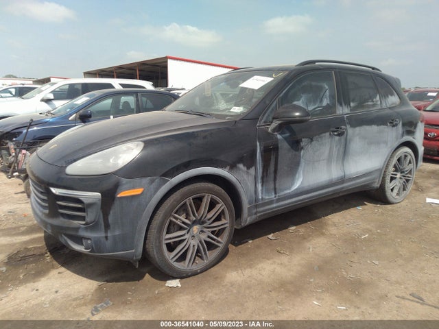 2015 Porsche Cayenne, VIN: WP1AB2A24FLA57625