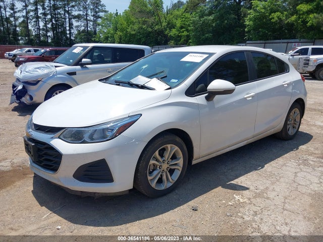 Chevrolet CRUZE LS 2019 3G1BC6SM9KS604993 Image 2